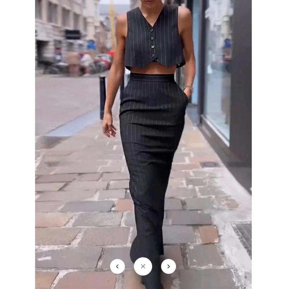 NWT Commense Pinstripe Button Crop Two Pieces Skirt  Sz XS